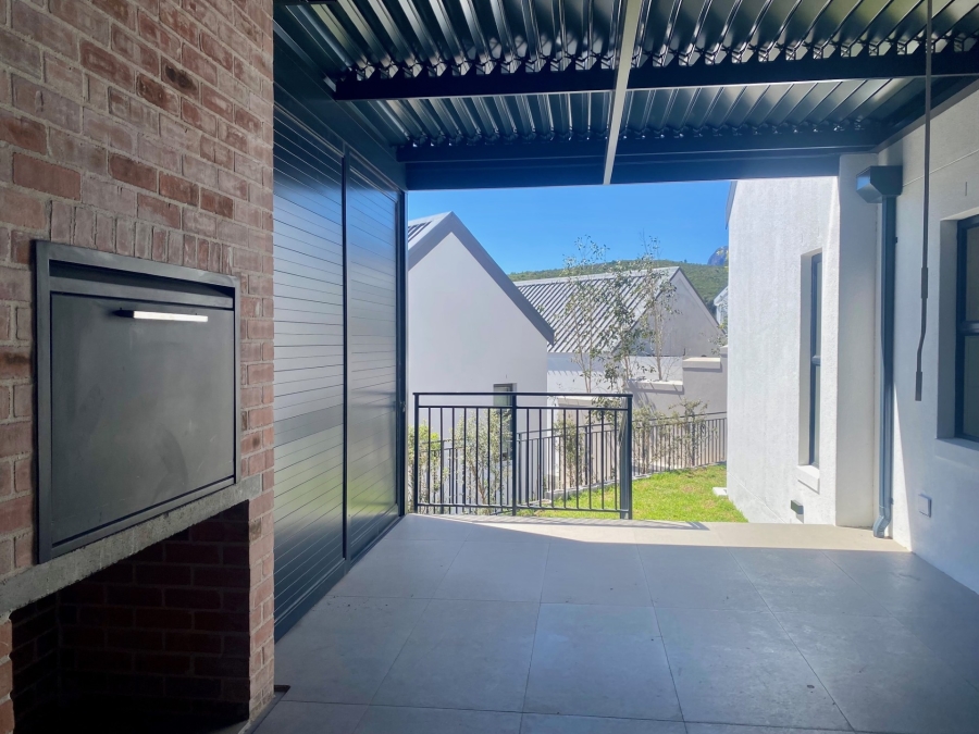 3 Bedroom Property for Sale in La Roche Western Cape